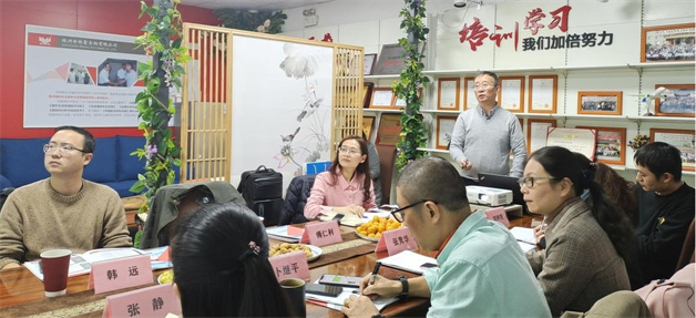 南京航空航天大學(xué)來株洲世林膠業(yè)進(jìn)行技術(shù)交流